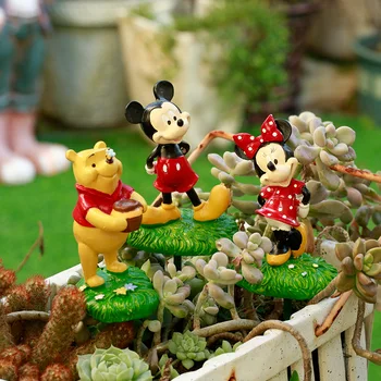 Disney Klasické Mickey Mouse, Minnie Mouse, Macko Pooh Akcie Obrázok Bábiky Hračky Šťavnaté Záhrada Banku Vložiť Dekorácie Modelu Dary