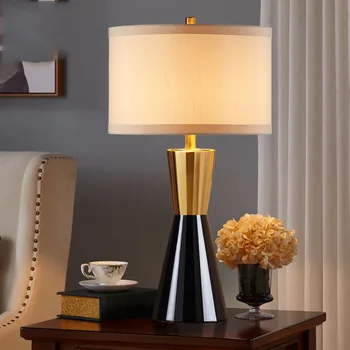 Post-moderné Luxtry Čierne Zlato Keramické Americký Jednoduchý Dizajn Vzorky Izba Obývacia Izba Bdroom Dekorácie Stolové Lampy, Nočné Lampy