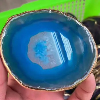 Prírodné achát oblátka izolované tácky krištáľovo modré dosky jadeit achát tácky s pozlátené čipky minerálne dekor