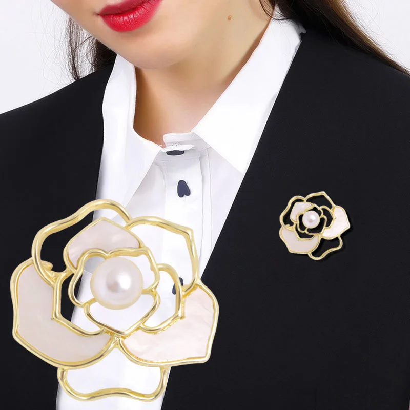 Kreatívne brošňa žena temperament all-zápas duté ruže kvet brošňa brošňa high-end shell perlou camellia brošňa Obrázok 1