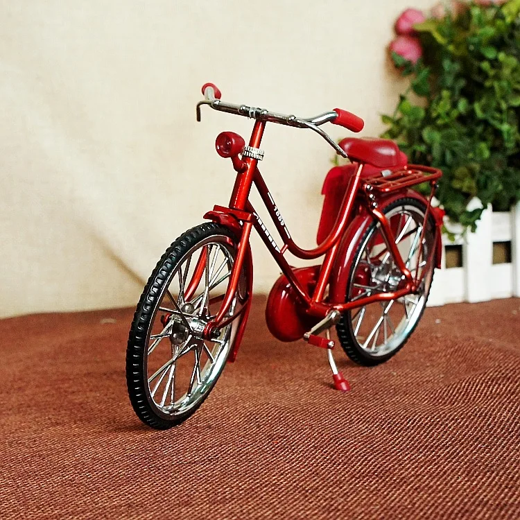 Móda realistickej starý bicykel pánske cyklistické nafukovacie ľahší s kožená taška ,Remeselné darček. Dekoratívne kovové zapaľovačov Obrázok 4
