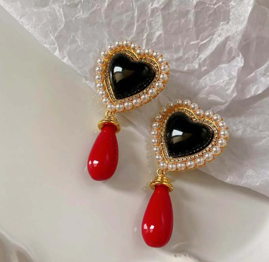 in farba lásky pearl náušnice žien retro prehnané kontrast drahokam prívesok high-end červené srdce vintage classic šperky Obrázok 3