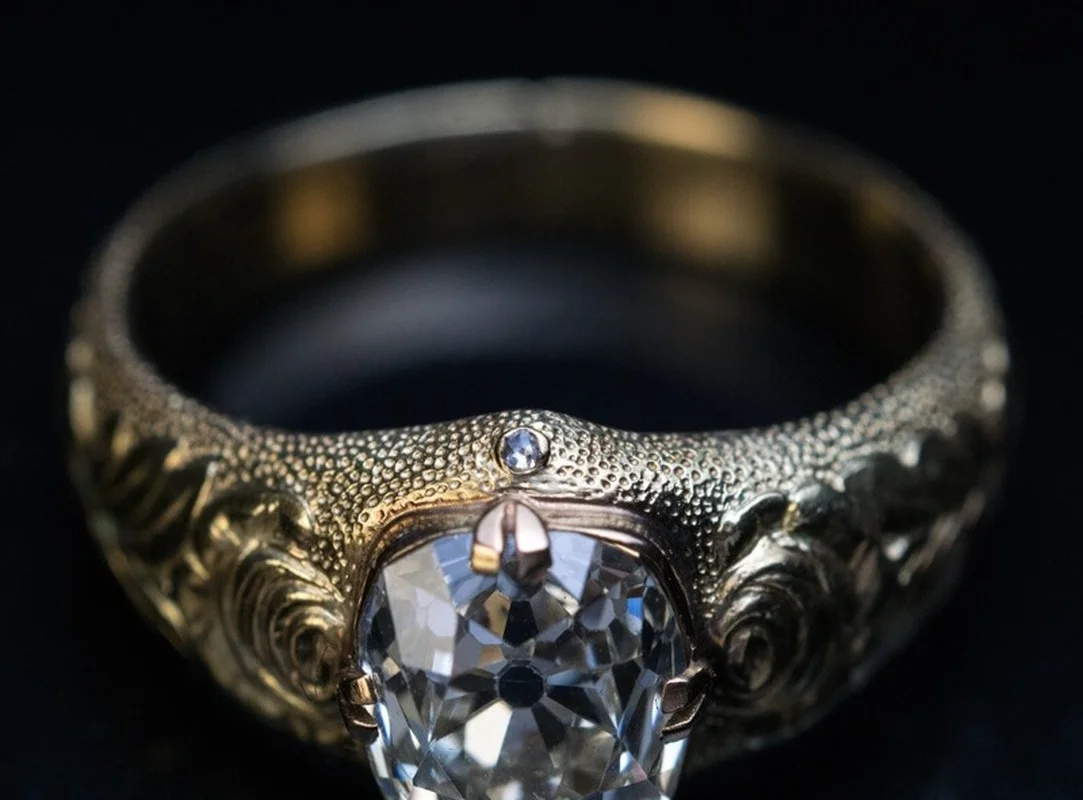 Dámske módne luxusné nádherné Golden Rose okrúhly rez transparentné diamantový svadobný prsteň Obrázok 3