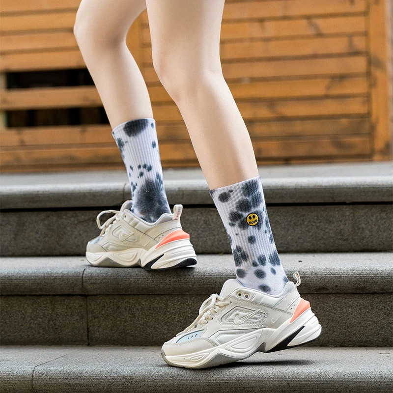 Ženy Ponožky tie-dye Úsmev na Tvár Výšivky Pančuchy Bavlna Harajuku Biele Módy Hip Hop Skateboard Dary Mužov Ponožky 3 Páry/Box Obrázok 4
