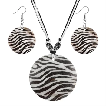Nové Zebra Prírodné Shell Šperky Sady Multi-layer Lano, Reťaz Lásky Kvet Pierko Srdce Páva Sova Prívesok, Náušnice, Náhrdelník Nastaviť